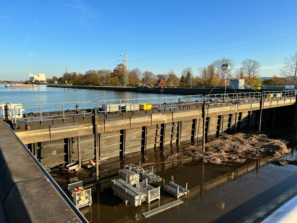 Absperrvorrichtung Kanalbrücke MLK 01