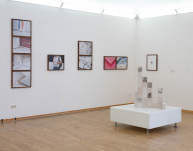 Ausstellung East, West, Bucharest