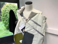 Tasche an Schneiderpuppe