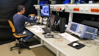 Mitarbeiter Fromm als Avatar im Online-Praktikum