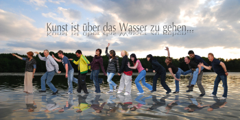 Kunst ist über das Wasser zu gehen - Irina Mann