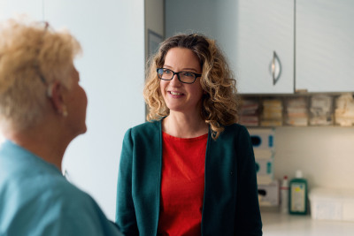 Prof. Dr. Rena Amelung im Gespräch