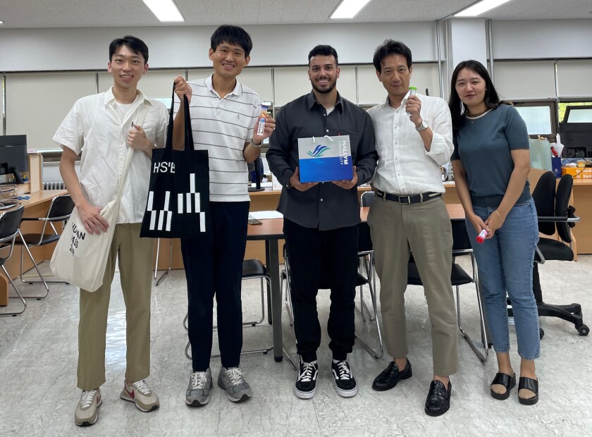 Das Bild zeigt ISM Student Dilar Kalasch an der Hallym University in Südkorea