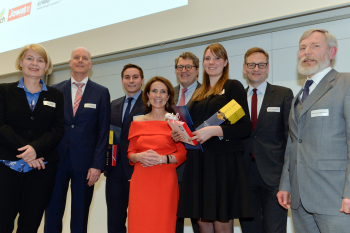 Gruppenfoto der Veranstalter und Preisträger