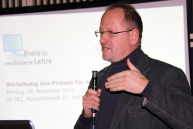 Professor Dr. Andreas Beaugrand, Vizepräsident für Studium und Lehre