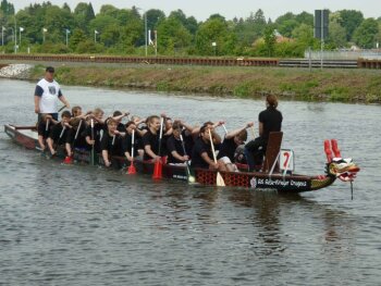Drachenboot Mai 2011 Auf dem Wasser