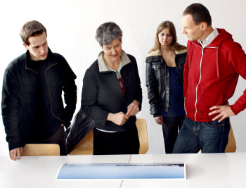 Ausstellung: Tell me your story - I give you my image 2010