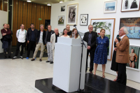 Kurator Kaufhold und Kuenstler