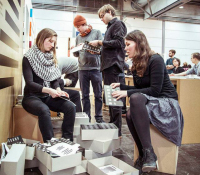 Handarbeit auf der Buchmesse 2013