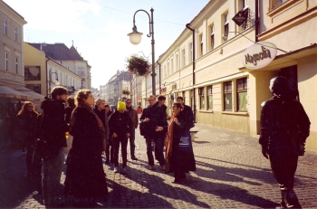 Workshop-Teilnehmer beim Altstadt-Rundgang