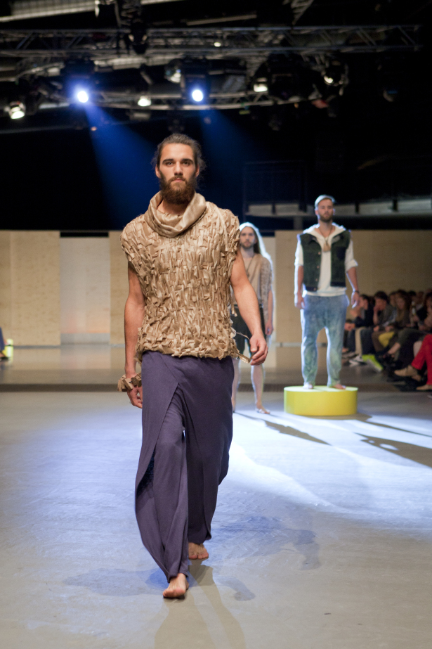 Herr Erdlich: BA Abschluss Isabella Lücke