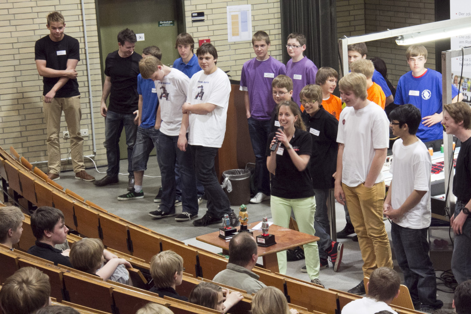 Regelerklärung beim zdi-Roboterwettbewerb