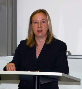 Dr. Waltraud Kreutz-Gers