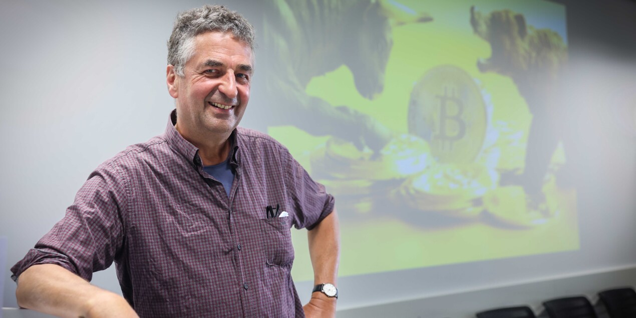 Porträt von Prof. Dr. Rainer Lenz