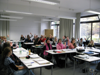 LLB-Erstsemester im Haus Neuland