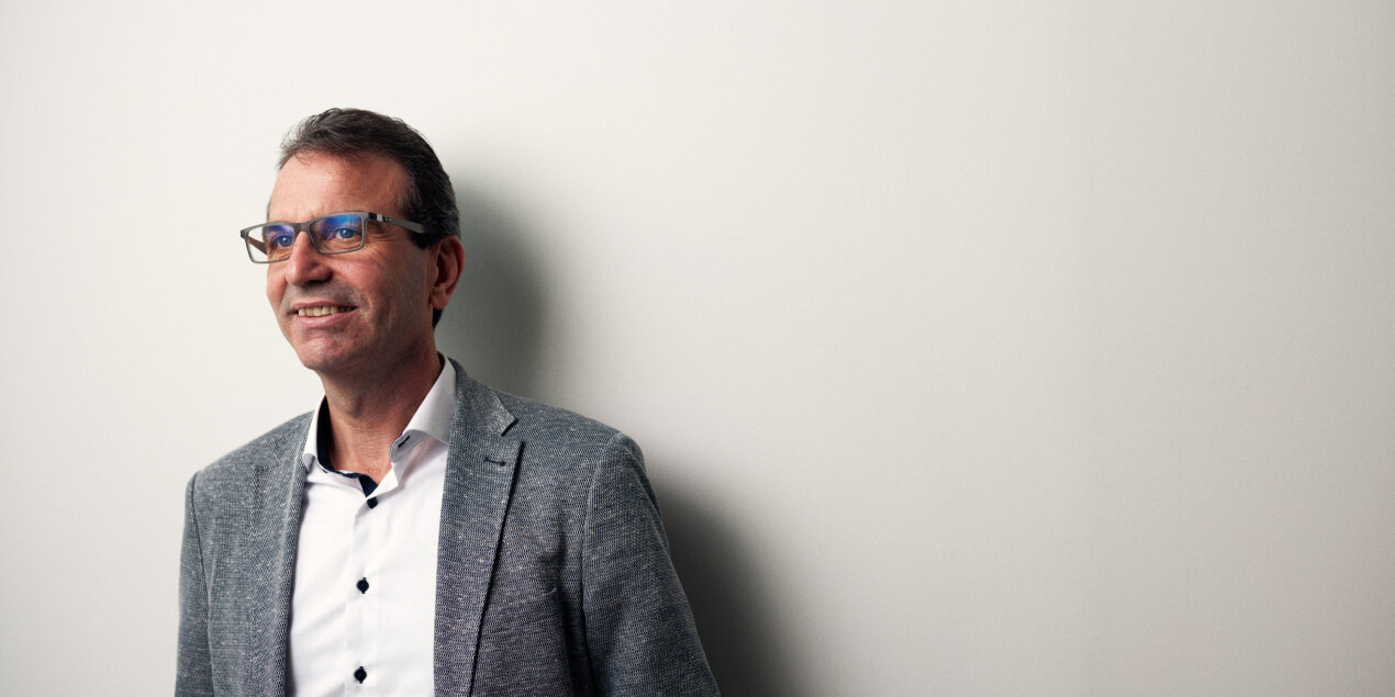 Porträt von Oliver Neuhaus