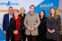 EIn Mann und vier Frauen stehen vor einer Wand mit dem Schriftzug NRWTalente und lächeln in die Kamera
