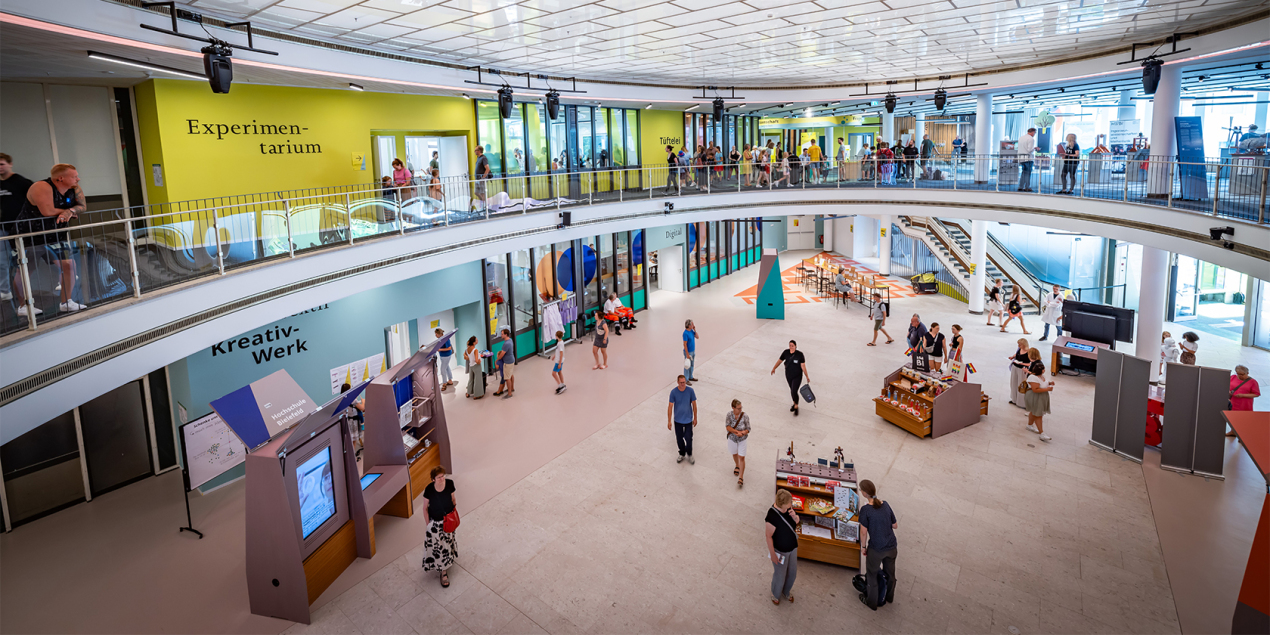 Foto: Die Wissenswerkstadt von innen