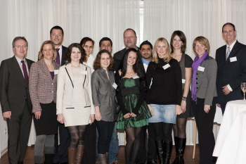 FH Bielefeld verleiht DAAD-Preis 2011 und Matching Funds-Stipendien.