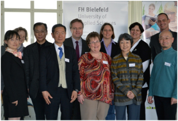 Besucher aus Tokio mit ihren deutschen Gastgebern