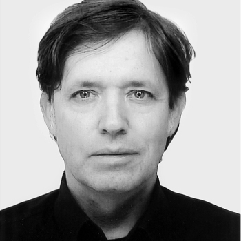 Portrait Prof. Axel Grünewald