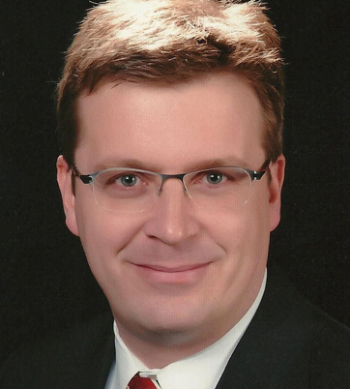 Porträt von Prof. Dr. Rainer Haas