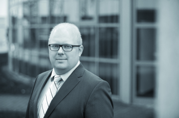 Porträt von Prof. Dr.-Ing. Thorsten Jungmann