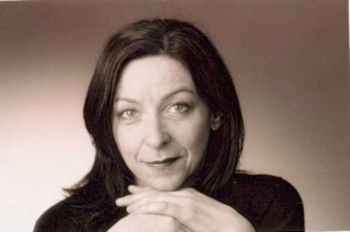 Proträt von Prof. Dr. Irene Müller