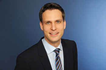 Porträt von Professor Dr. Daniel Paßmann