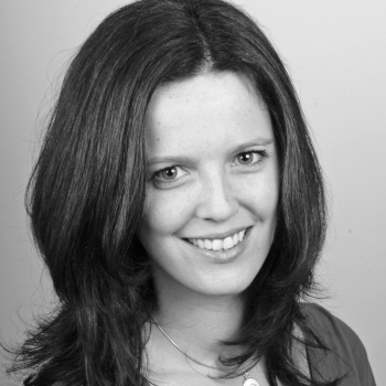 Porträt Prof. Dr. Anna Steidle