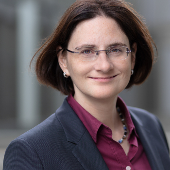 Ein Porträt einer Frau.